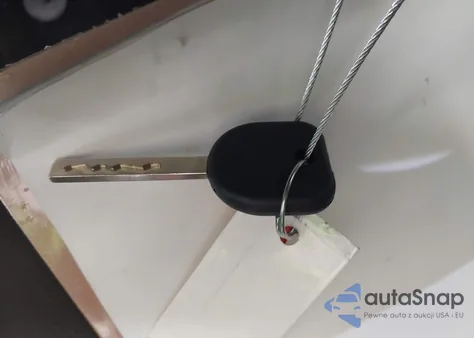 2018 Chevrolet Silverado 1500 1Lt from USA, damaged, VIN 3GCPCREC1JG479510